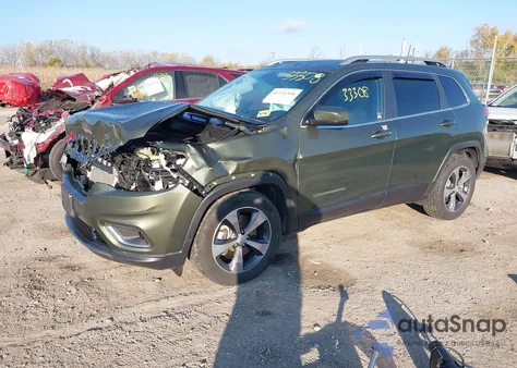 2019 Jeep Cherokee Limited 4X4 z USA, uszkodzony, nr VIN 1C4PJMDXXKD261089